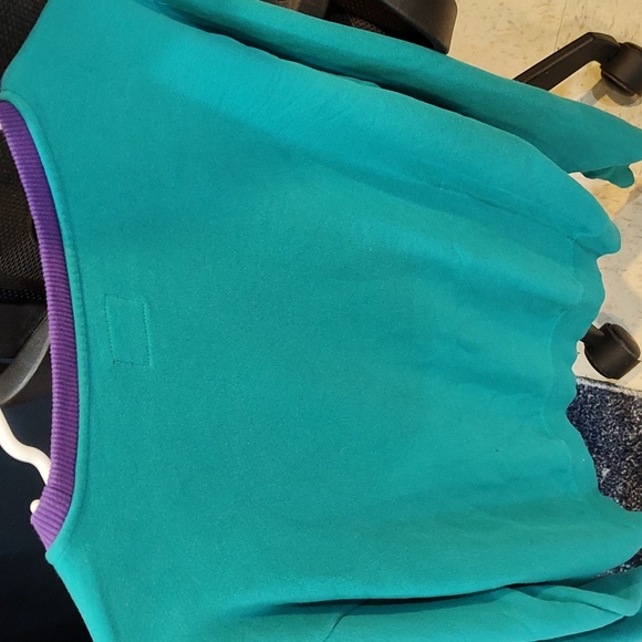 Guess U.S.A Sweatshirt Size Small - Picture 4 of 5